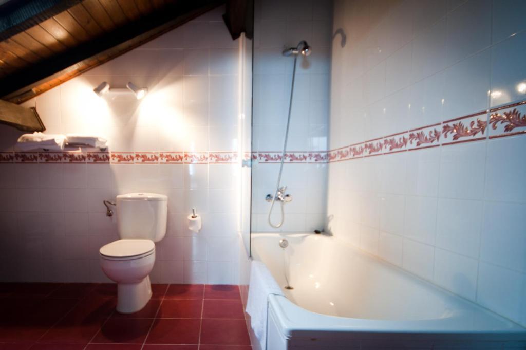 Hotel Villa Miramar Llanes Bagian luar foto